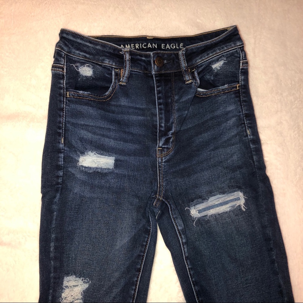 AE Raw hem skinny jeans